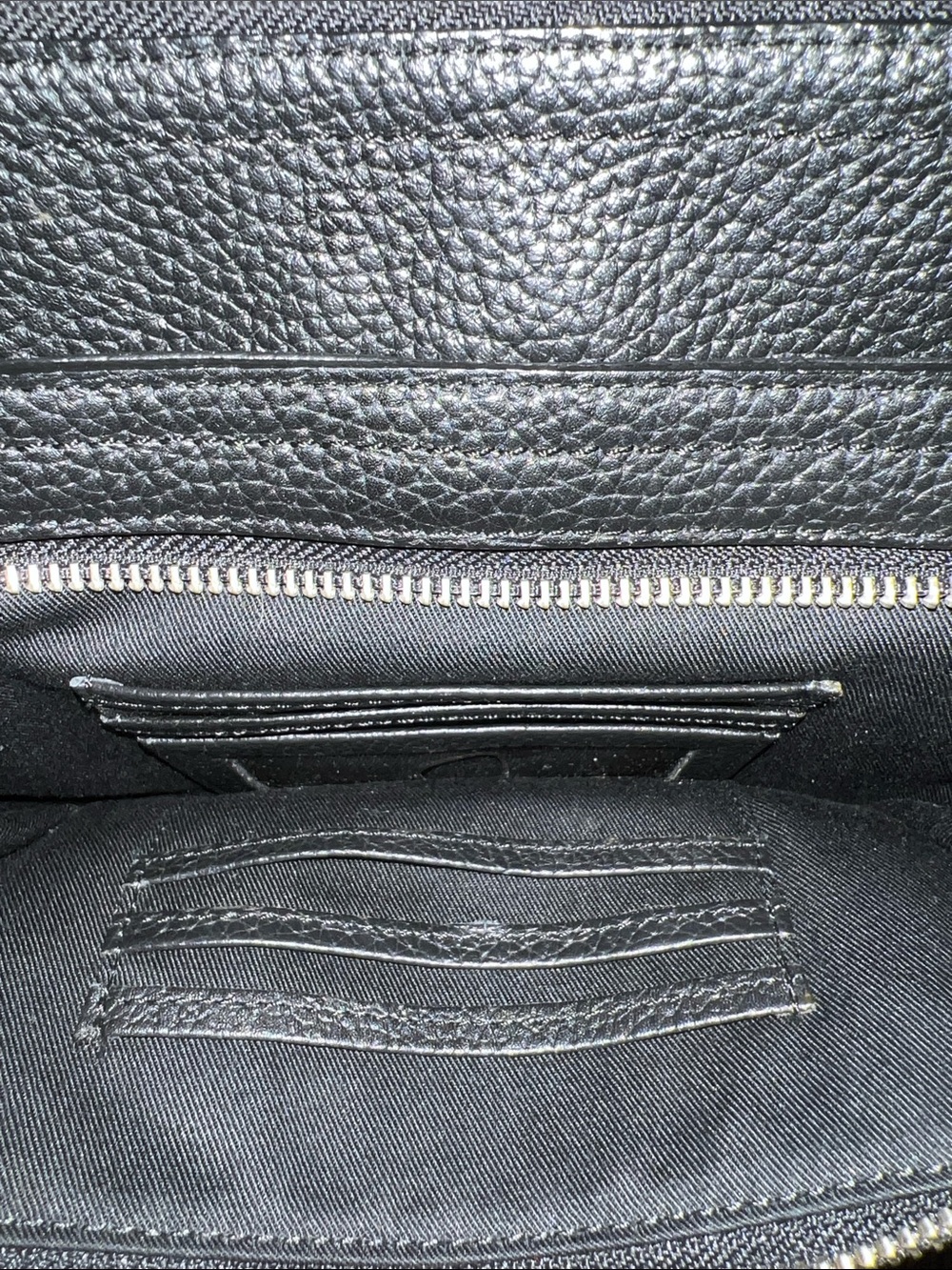Pebbled Classic Black Leather Crossbody Bag - Picture 5 of 12